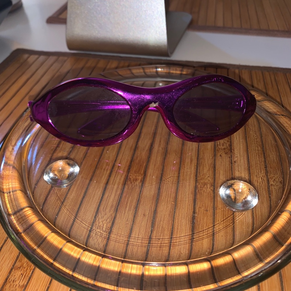Vintage Purple‎ Sunglasses - Picture 7 of 7